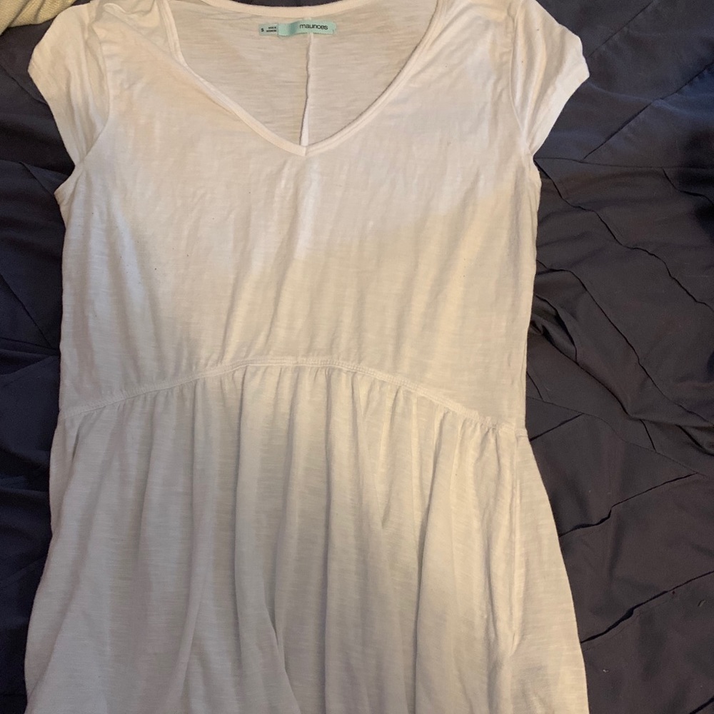 Vneck white blouse